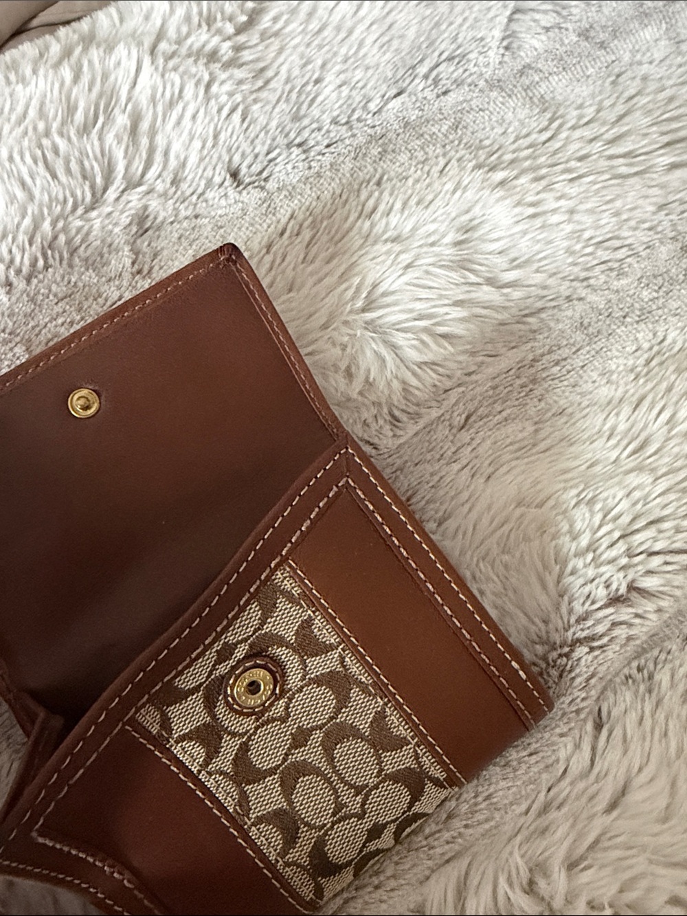 Coach Brown Signature Canvas Wallet & Zip Pouch box - Picture 3 of 5